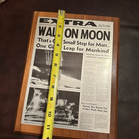 Walk on moon vintage keepsake - Picture 2 of 6